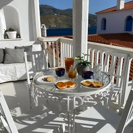 Sunrise Getaway W Sea Views 別荘 Ándros